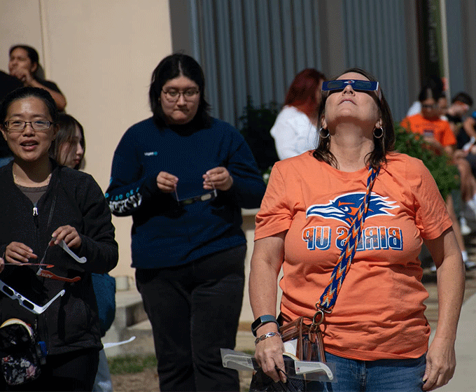 Students to enjoy up-close view of eclipse at <a href='http://zojz.ngskmc-eis.net'>在线博彩</a> Main Campus